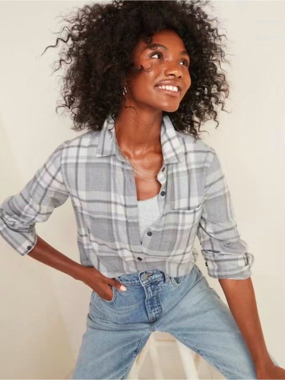 Old Navy Classic Shirt Women's M Gray White Plaid Flannel Long Sleeve Cotton
